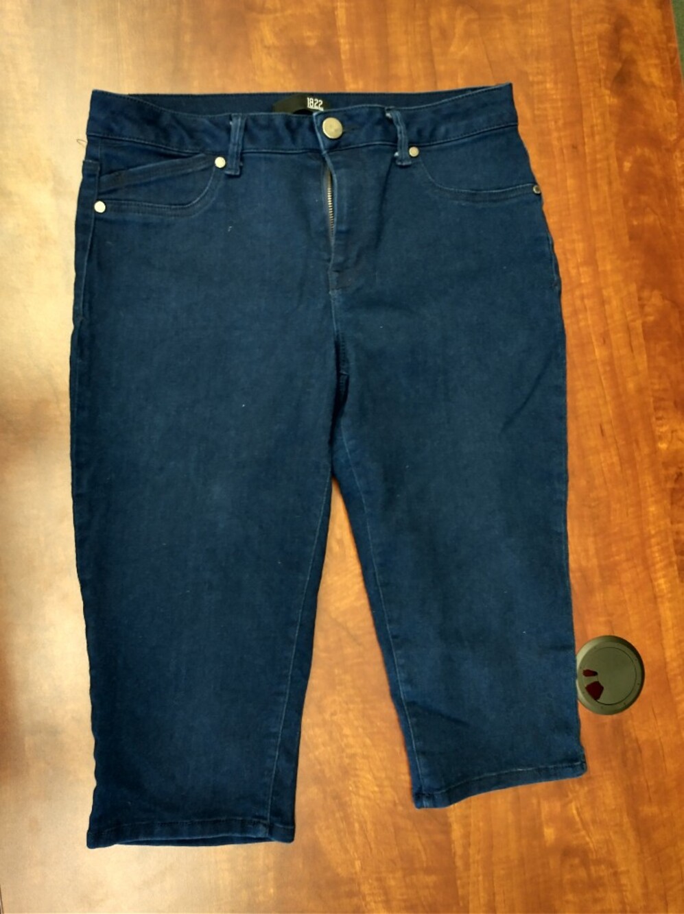 1822 Dark Blue Denim Capri - Picture 6 of 8